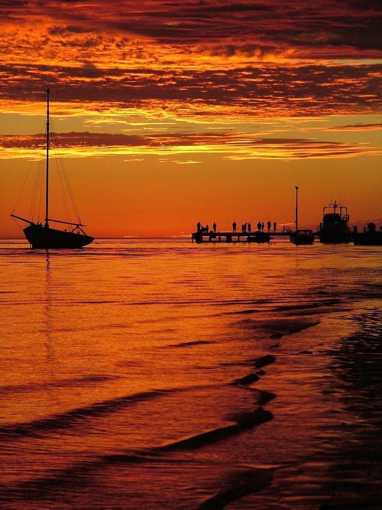 Oceanside Village Денем Экстерьер фото